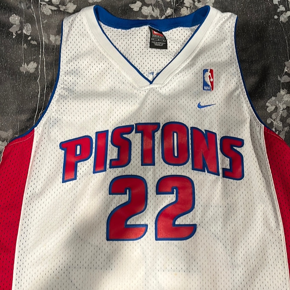 Tayshaun Prince Pistons home jersey